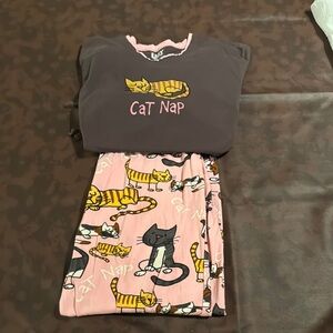 Cat Nap Women’s Pajamas - Pink and Brown 
New without tags